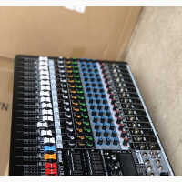 Yamaha 16 Channels Mixer with USB Recording, Aux, and More