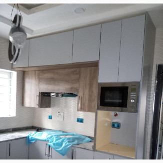 Fitted Kitchen