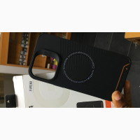 Gear4 Magsafe Cases Cover