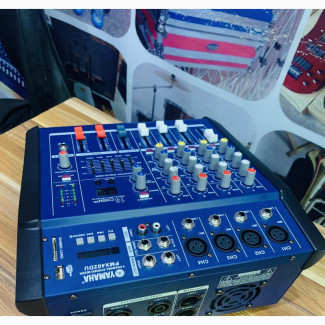 Powered Yamaha 4 Channels Professional Studio Mixer