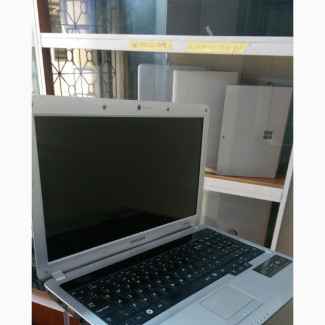 Laptop Samsung N145 4GB Intel HDD 320GB
