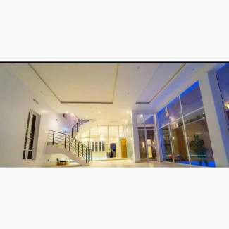 5bdrm Maisonette in Ikota for sale