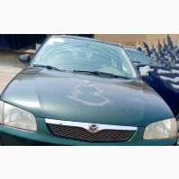 Mazda 323 2000 Green