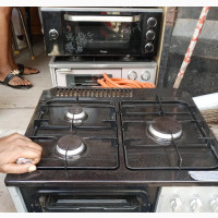 3 Burner Gas Stove With Oven - UK Used