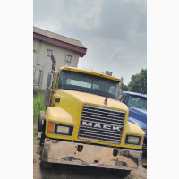 Tractor Unit