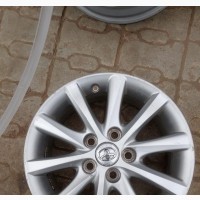16 Toyota Alloy Rim