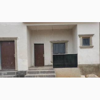 3bdrm Block of Flats in Close To The Abuja, Gaduwa for sale