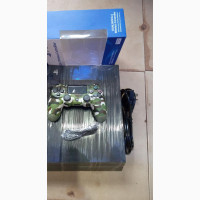Clean Ps4 Console With Accessories