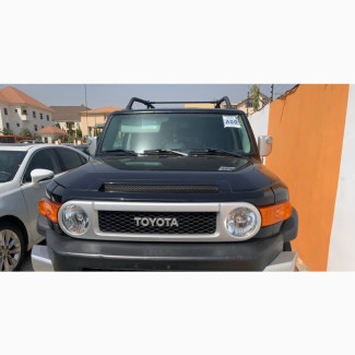 Toyota FJ Cruiser 2011 Black