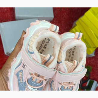 Girls Sneakers
