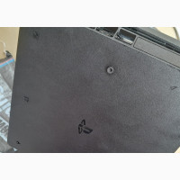 London Used Ps4 Slim With Games Inside