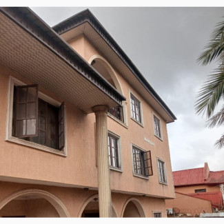 4bdrm Block of Flats in Off Ago Palace Way for Rent