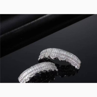 Diamond Teeth Grills