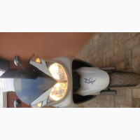 Yamaha Majesty 2012 White - Foreign Used Scooter Bike