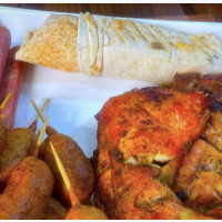 Peppered Chicken and Pancakes With Topping
