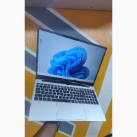 Asus Laptop 16GB Intel Core I7 SSD 512GB