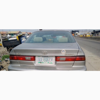 Toyota Camry 2001 Gray