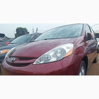 Toyota Sienna XLE AWD 2006 Red