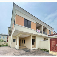4bdrm Duplex in Pinnock Beach Estate, Osapa London for Rent