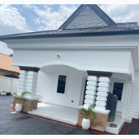 5bdrm Bungalow in Amagba, Gra, Benin City for sale