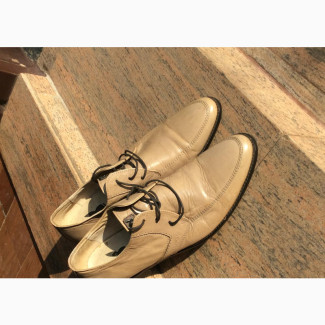 Cream Playboy Dress Shoes