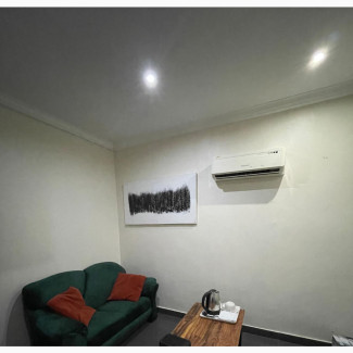Fully Serviced Single Room Available