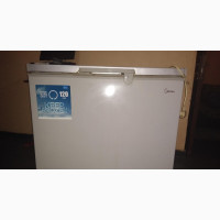 203L Chest Freezer Model HS-268