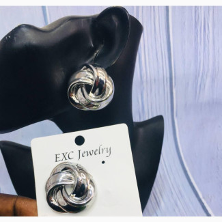 Circle Earrings