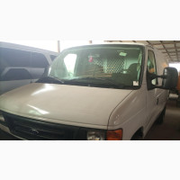 Ford E350 2008