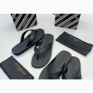 Most Wanted Givenchy Palm
