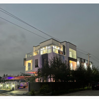 Furnished 6bdrm Duplex in Private Estate Lekki, Ikota for sale