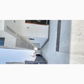 4bdrm Duplex in Gated Estate, Lafiaji for sale