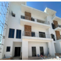 5bdrm Townhouse / Terrace in Kate Extension for rent