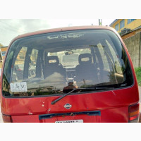 Nissan Serena 2000 Red