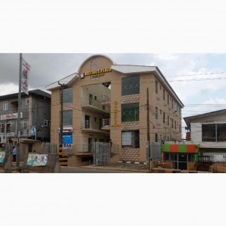 Compact 15sqm Suite in an Ultra Modern Plaza to Let