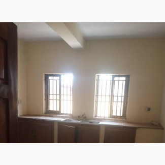 Commercial 10bedroom House for Office and Company Use