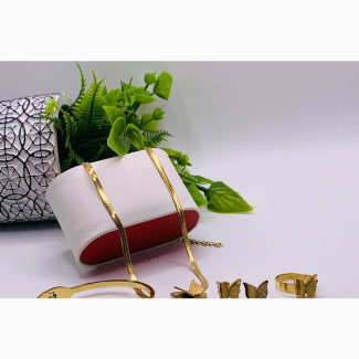 Stunning Jewelry Set for Women - Brand New and Affordable