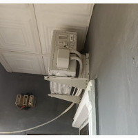 Hisense Air Conditioner, Still New, Used Not Up to One Month