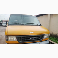 Ford E350 2006 Orange