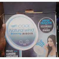 Make-Up Cool Natural Dimming Mirror