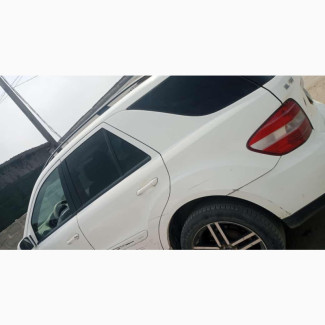 Mercedes-Benz M Class 2006 White