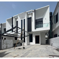 4bdrm Duplex in By Van Daniel Estate, Chevron for sale