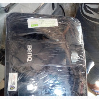 Benq Projector - High Lumens, HDMI and VGA Ports - UK Used