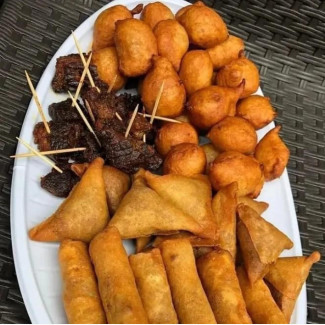 Delicious Small Chops Tray