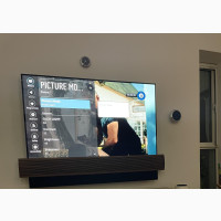 B and O Bang and Olufsen 65 Oled Tv