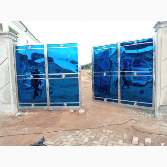 Stainless steel Gates/Blue