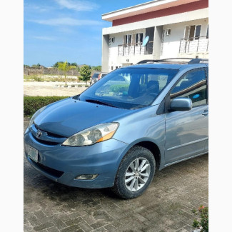 Toyota Sienna XLE FWD 2006 Blue