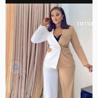Stylish Bespoke Suits for Women