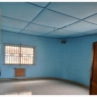 Spacious 3 Bedroom Flat in an Estate - Igando