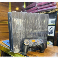 PS4 SLIM with Games - Excellent Condition